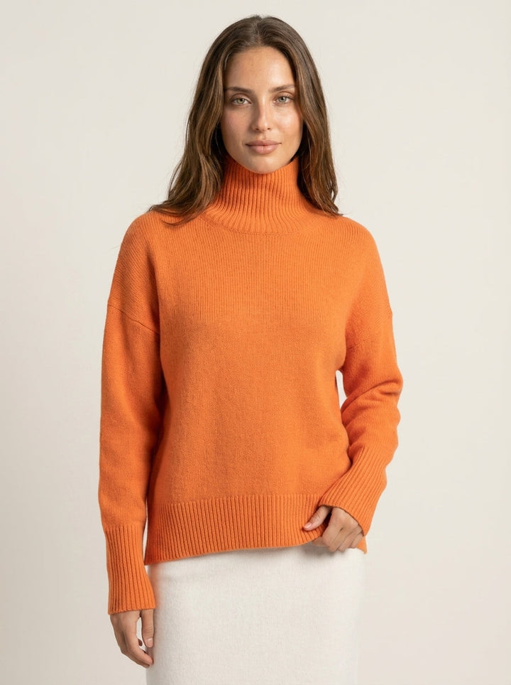 Agata | Maglione Morbido a Collo Alto
