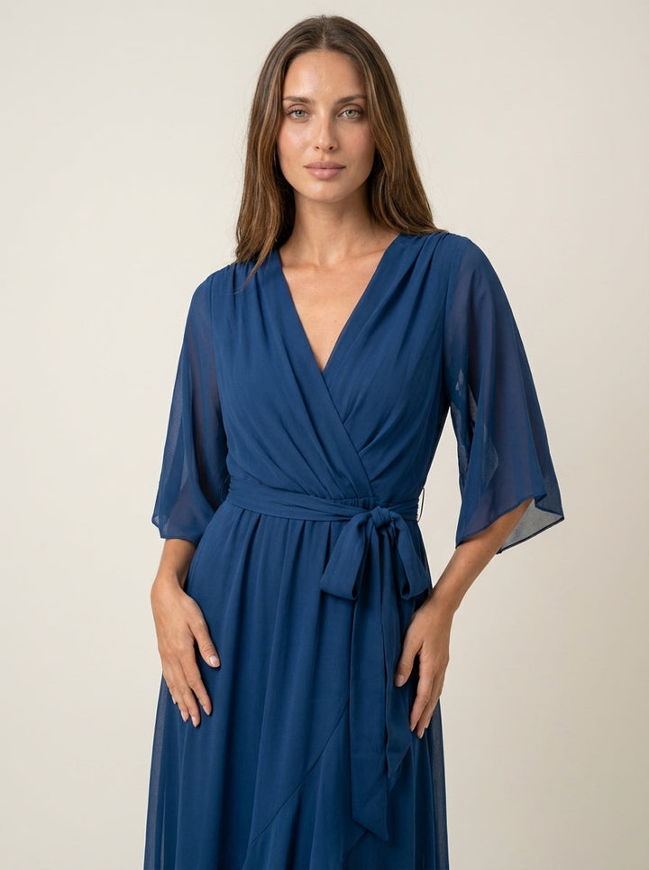 Monica | Abito Fluido con Scollo a V